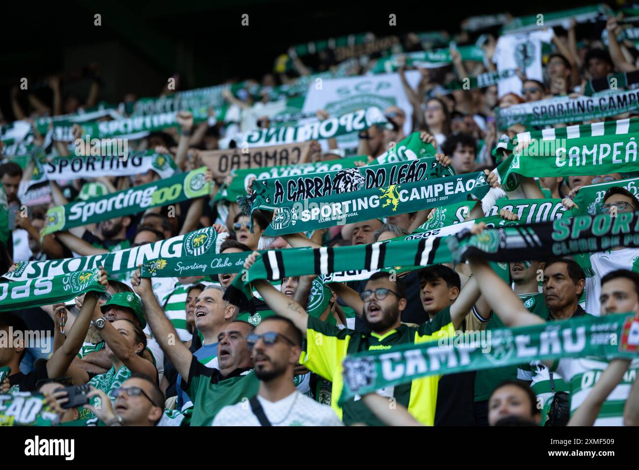 27 luglio 2024. Lisbona, Portogallo. Tifosi sportivi durante l'amichevole tra Sporting CP e Athletic Bilbao crediti: Alexandre de Sousa/Alamy Live News Foto Stock