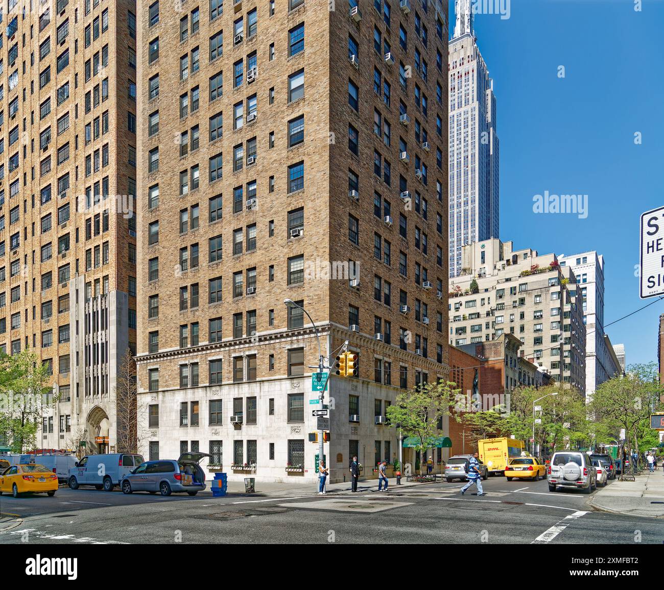 16 Park Avenue, una cooperativa di 16 piani a Murray Hill, costruita nel 1924 su progetto di Fred F. French Co. - Il progettista/sviluppatore di Tudor City. Foto Stock
