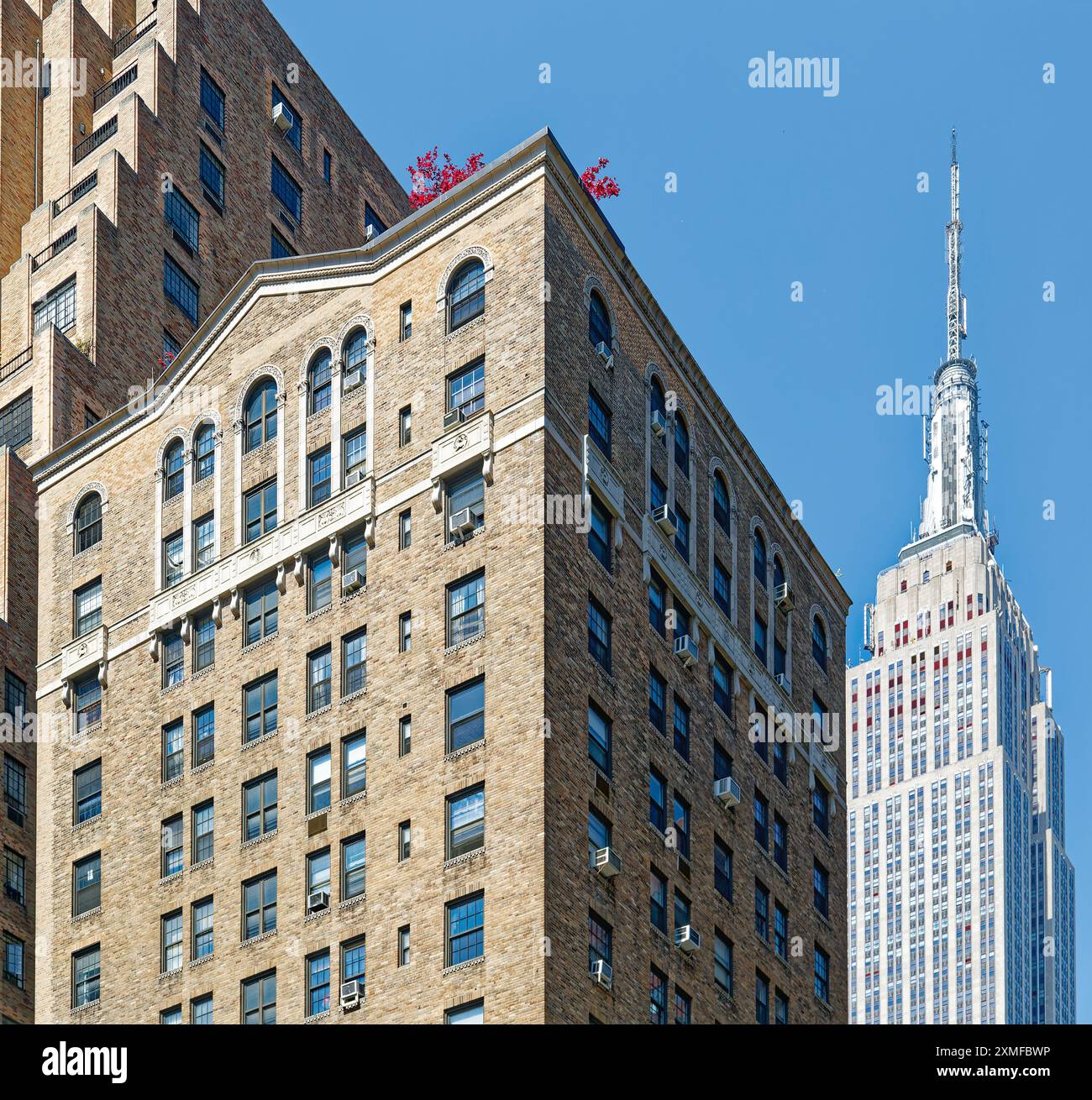 16 Park Avenue, una cooperativa di 16 piani a Murray Hill, costruita nel 1924 su progetto di Fred F. French Co. - Il progettista/sviluppatore di Tudor City. Foto Stock