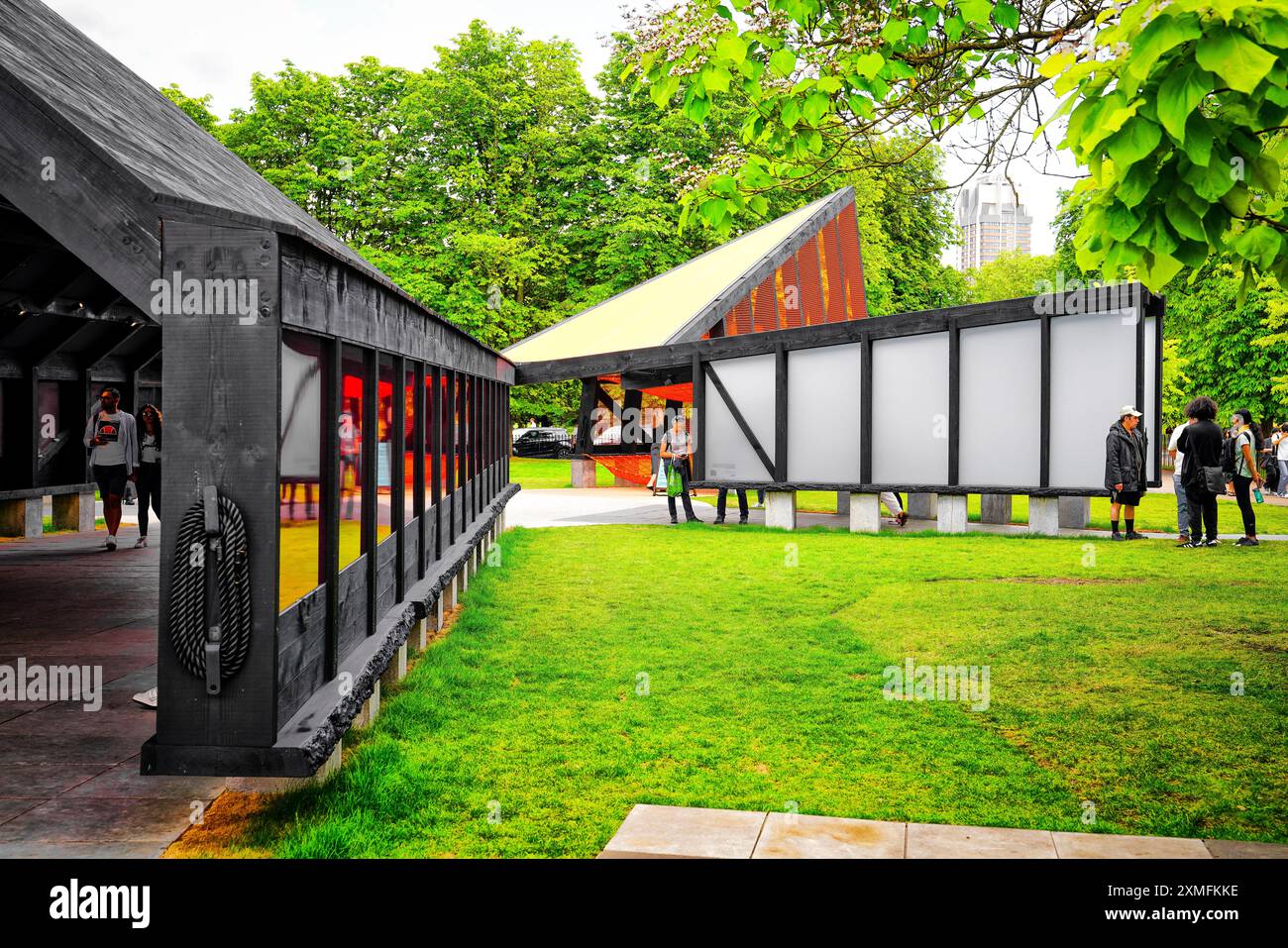 Serpentine Pavilion 2024 Londra, Kensington Gardens, Inghilterra, Regno Unito Foto Stock