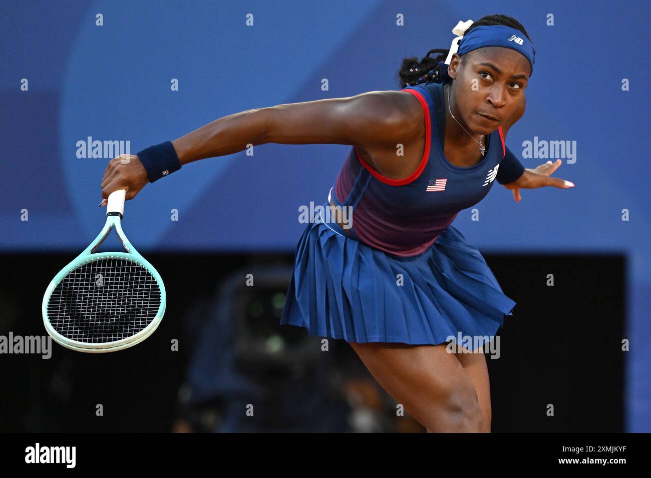 Parigi, fra. 29 luglio 2024. Il tennista americano Coco Gauff compete contro Ajla Tomljanovi? Dall'Australia sul campo Philippe-Chatrier al Roland Garros Tennis Stadium durante le Olimpiadi estive di Parigi del 2024 tenutesi a Parigi, in Francia, il 28 luglio 2024. (Foto di Anthony Behar/Sipa USA) credito: SIPA USA/Alamy Live News Foto Stock