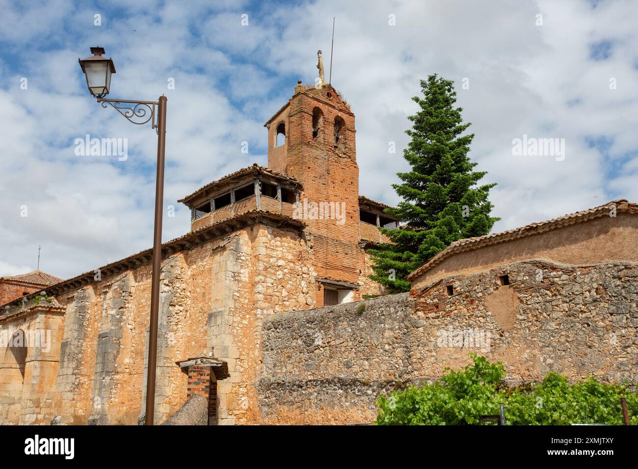 Ammira la città spagnola di Allyon Castiglia e Leon Spagna Foto Stock