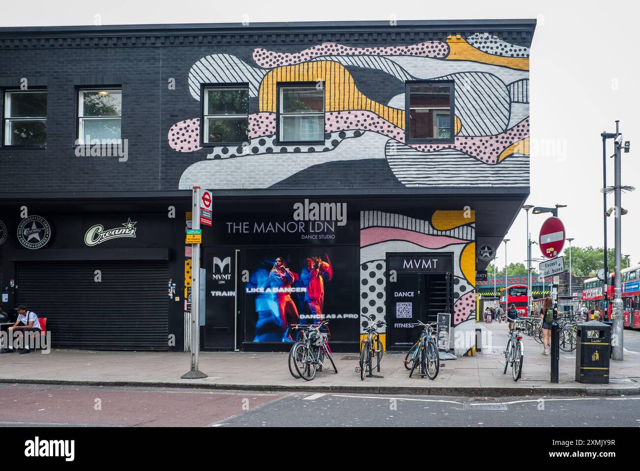 Londra, Regno Unito - 25 luglio 2014: The Manor Dance Studio a Londra, Finsbury Park. Foto Stock