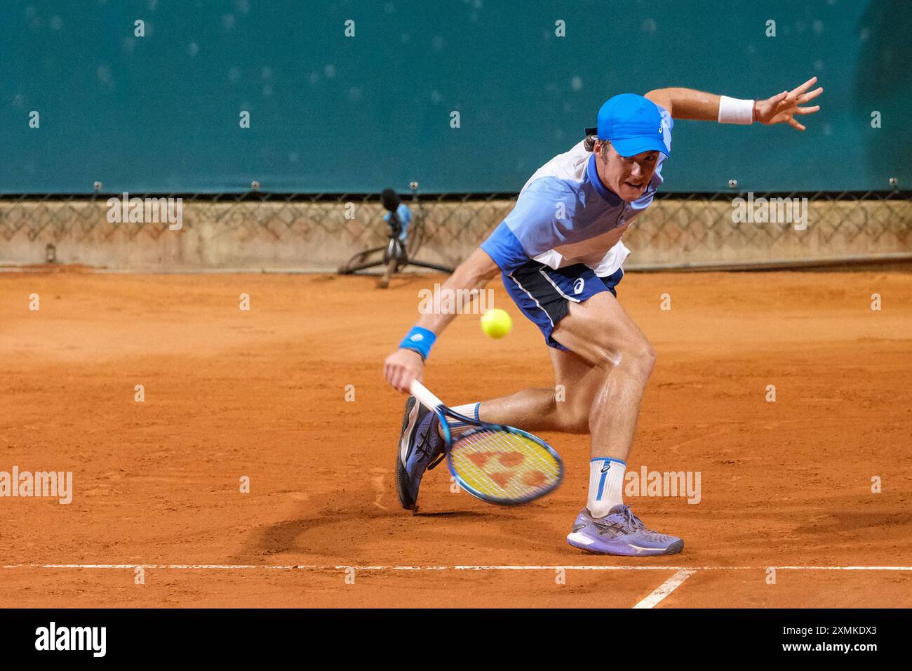 Vilius Gaubas dalla Lituania in azione durante gli internazionali di Verona - il torneo di tennis ATP Challenger 100 allo Sports Club Verona il 26 luglio 2024, Foto Stock