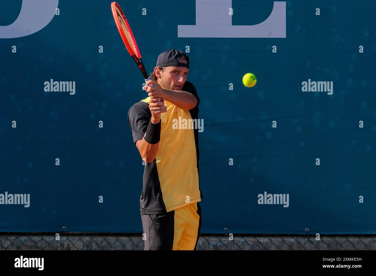 Federico Arnaboldi dall'Italia in azione durante gli internazionali di Verona - ATP Challenger 100 al Circolo sportivo di Verona il 27 luglio 2024 Foto Stock