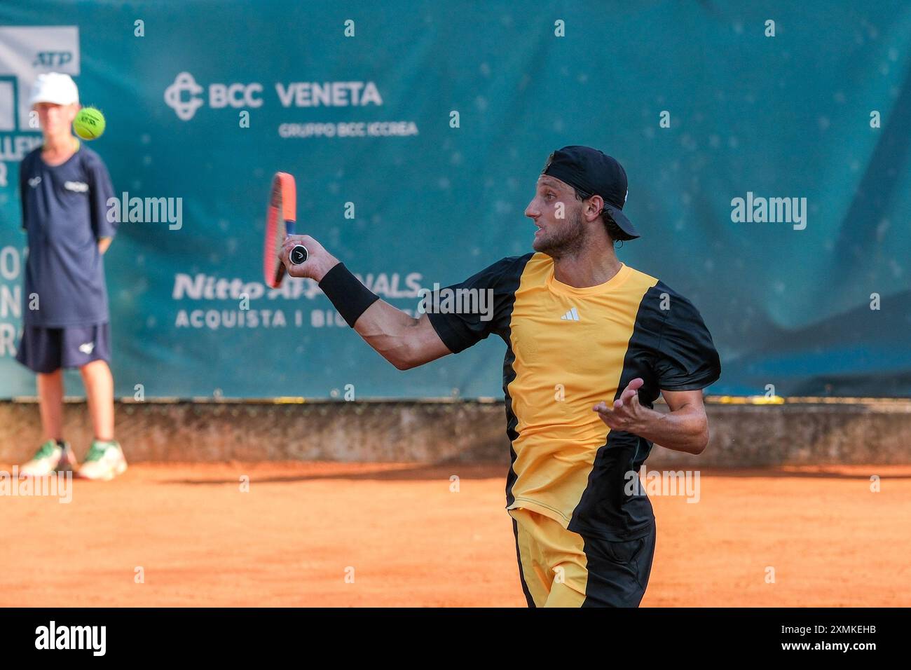 Federico Arnaboldi dall'Italia in azione durante gli internazionali di Verona - il torneo di tennis ATP Challenger 100 presso lo Sports Club Verona il 27 luglio 2024, Foto Stock