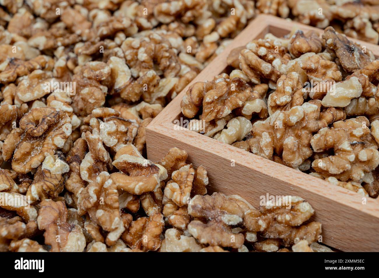 Primo piano sulle noci. Mangiare sano. Foto Stock