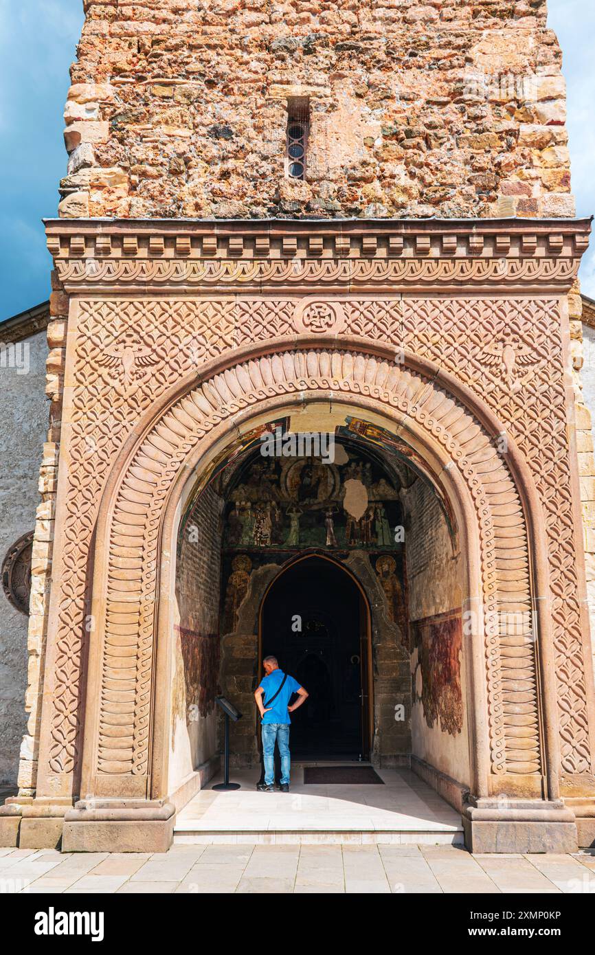 Il Monastero di Zica, il Monastero medievale ortodosso serbo, inizio XIII secolo. Chiesa della Santa Dormizione, Kraljevo, Serbia. Foto Stock