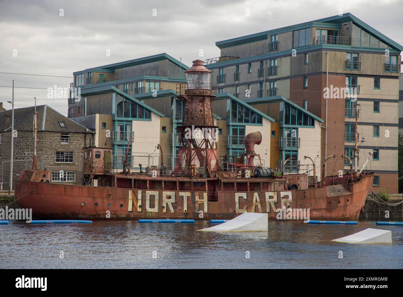 Storica nave leggera North Carr nel Victoria Dock a Dundee, Regno Unito; l'ultima nave faro scozzese rimasta Foto Stock