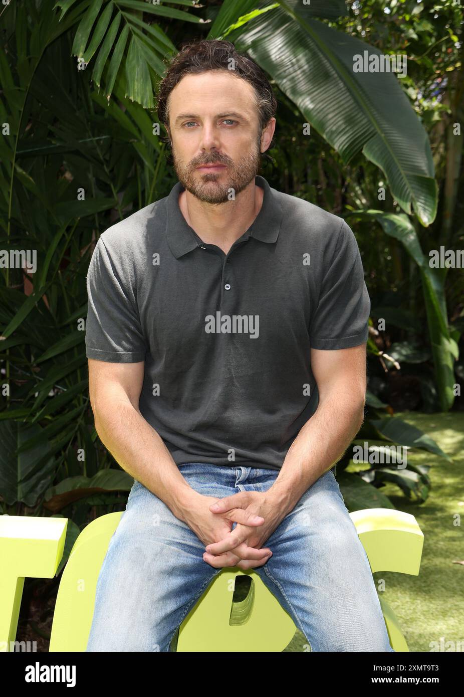 Miami, Stati Uniti d'America. 29 luglio 2024. MIAMI, BEACH, FL-LUGLIO 29: Casey Affleck promuove il film della Apple TV "The Instigators" al Faena Hotel il 29 luglio 2024 a Miami Beach, Florida. (Foto di Alberto E. Tamargo/Sipa USA) credito: SIPA USA/Alamy Live News Foto Stock