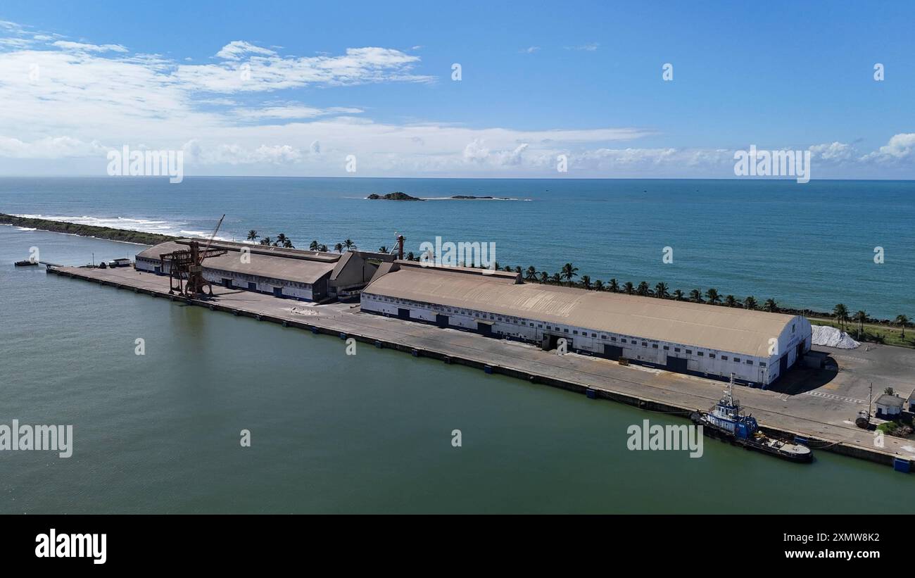 Porto di Malhado a Ilheus Ilheus, Bahia, Brasile - 18 luglio 2024: Veduta aerea del porto di Malhado nella città di Ilheus. ILHEUS BAHIA BRASILE Copyright: XJoaxSouzax 180724JOA174 Foto Stock