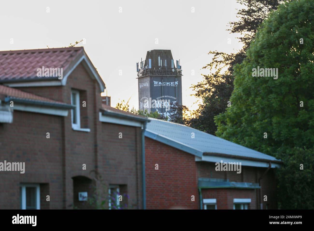 Wacken, Deutschland 31.Juli - 03. Agosto 2024: Wacken Open Air, WOA 2024, ein Metal-Festival in der Gemeinde Wacken in Schleswig-Holstein. Schleswig Holstein *** Wacken, Germania 31 luglio 03 agosto 2024 Wacken Open Air, WOA 2024, festival del metallo nel comune di Wacken nello Schleswig Holstein Schleswig Holstein Copyright: XFotostandx/xxSvenxBaehrx Foto Stock