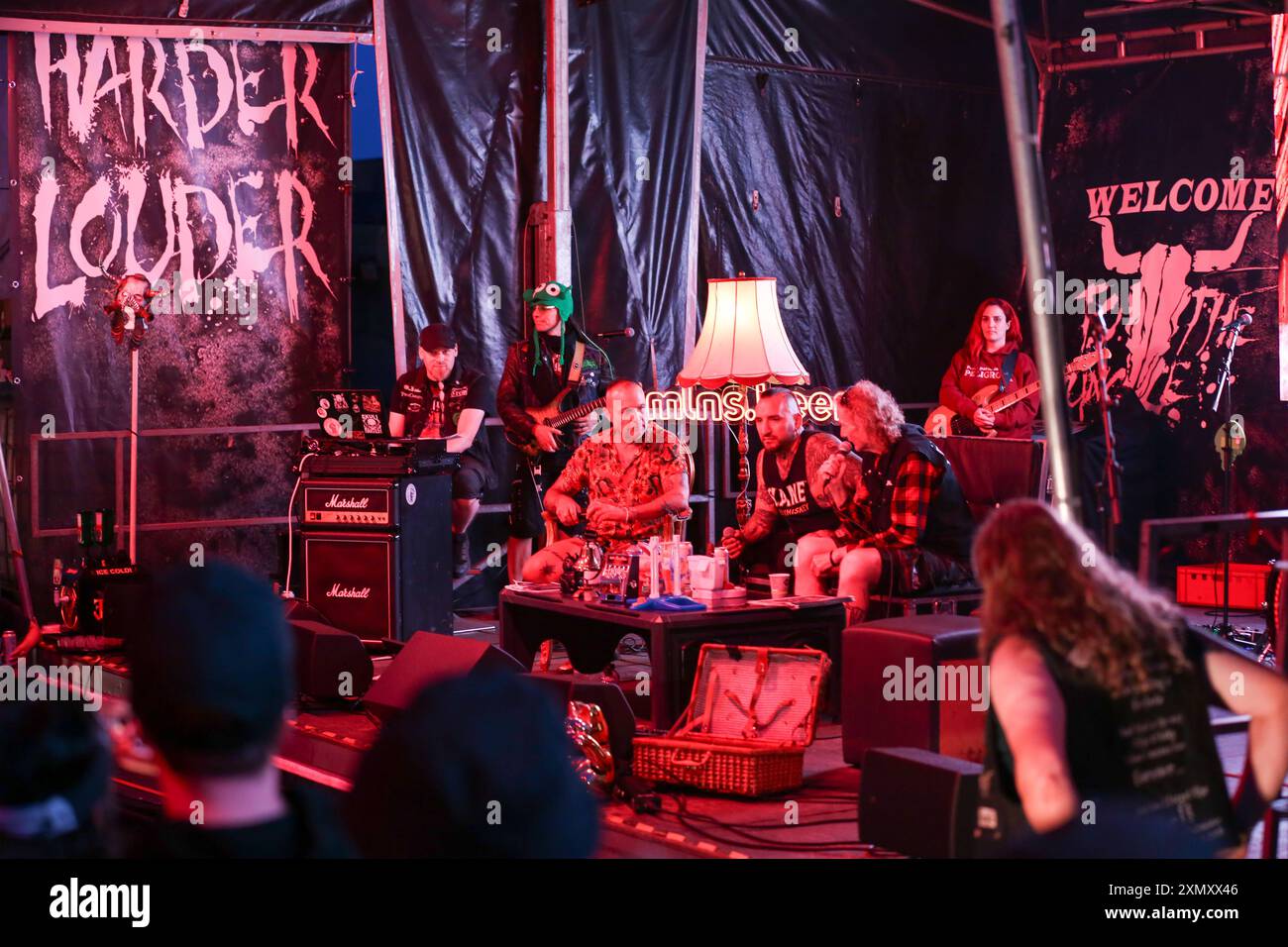 Wacken, Deutschland 31.Juli - 03. Agosto 2024: Wacken Open Air, WOA 2024, ein Metal-Festival in der Gemeinde Wacken in Schleswig-Holstein. Schleswig Holstein *** Wacken, Germania 31 luglio 03 agosto 2024 Wacken Open Air, WOA 2024, festival del metallo nel comune di Wacken nello Schleswig Holstein Schleswig Holstein Copyright: XFotostandx/xxSvenxBaehrx Foto Stock