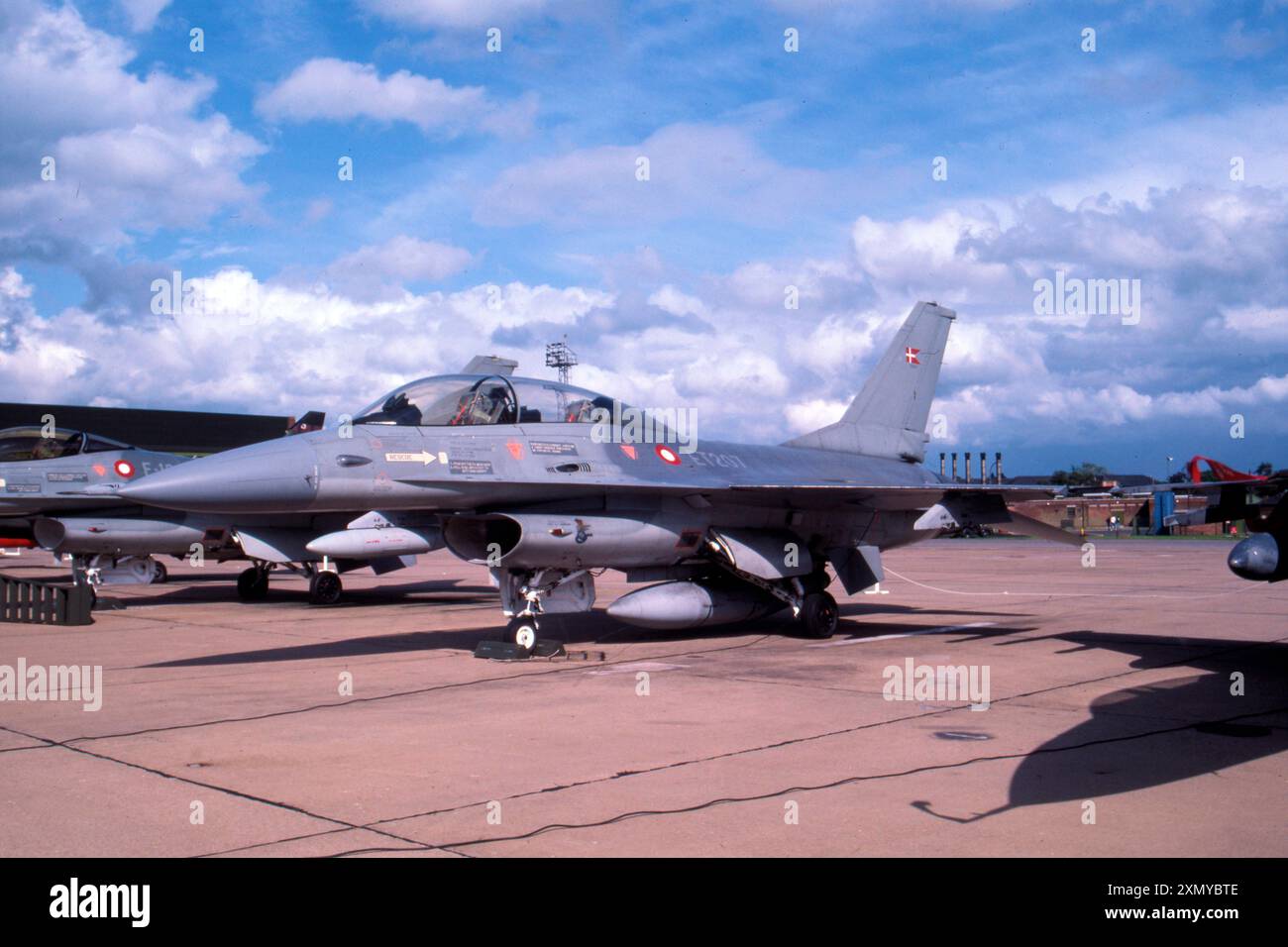 General Dynamics F-16BM Fighting Falcon ET-207 Foto Stock