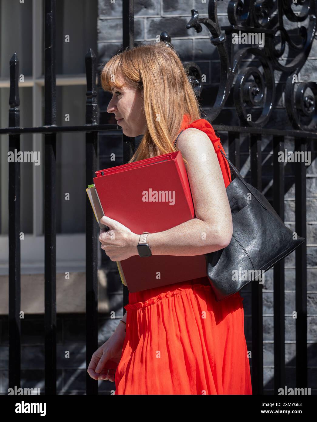 Downing Street, Londra, Regno Unito. 30 luglio 2024. Ministri del governo alla riunione finale del Gabinetto prima della pausa estiva. RT On Angela Rayner deputato, Segretario di Stato per il livellamento, alloggi e Comunità e Vice primo Ministro in partenza. Crediti: Malcolm Park/Alamy Live News Foto Stock