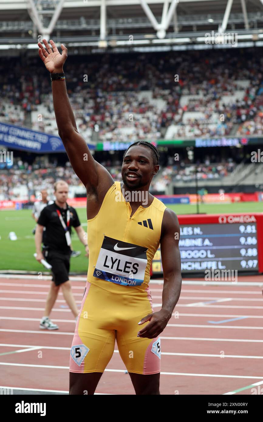 Noah LYLES dopo aver vinto i 100 m alla London Diamond League 2024 Foto Stock