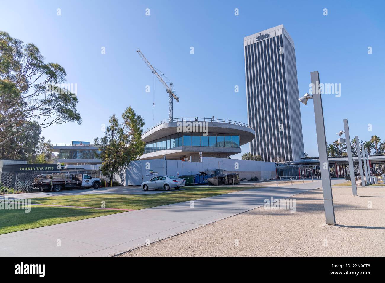 Los Angeles, CA, USA – 26 luglio 2024: Costruzione dell'edificio della collezione permanente per il Los Angeles County Museum of Art (LACMA) a Los Angele Foto Stock