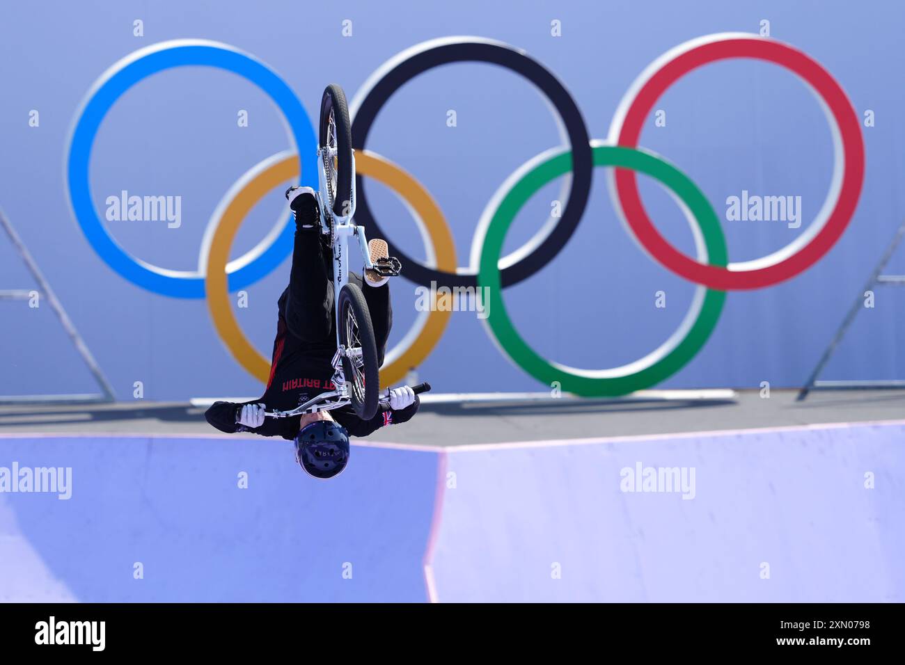 Kieran Reilly della Gran Bretagna in azione durante le qualificazioni al Parco maschile a la Concord, il quarto giorno dei Giochi Olimpici di Parigi del 2024 in Francia. Data foto: Martedì 30 luglio 2024. Foto Stock