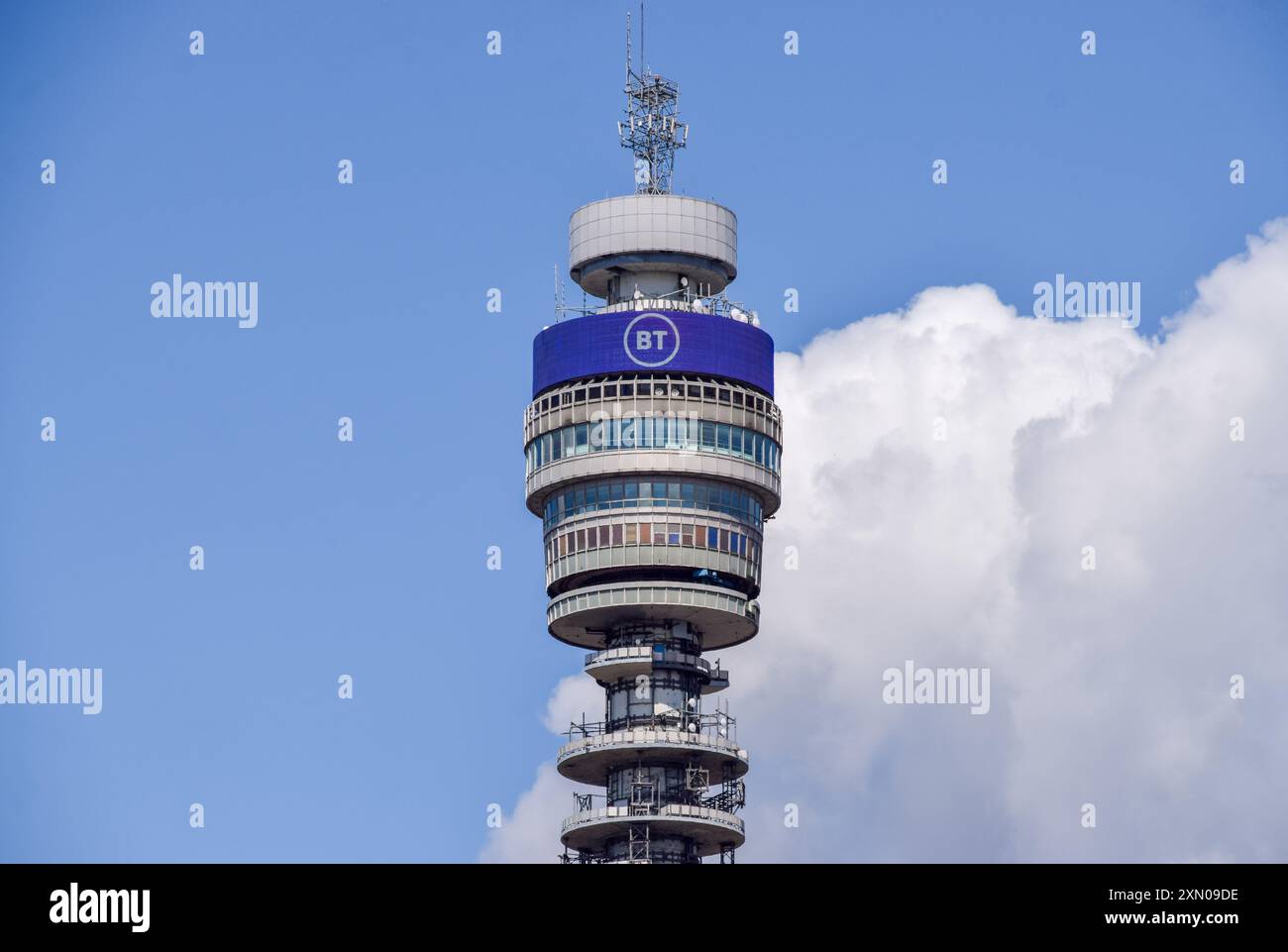 Londra, Regno Unito. 27 luglio 2024. Vista generale della torre BT. Credito: Vuk Valcic/Alamy Foto Stock