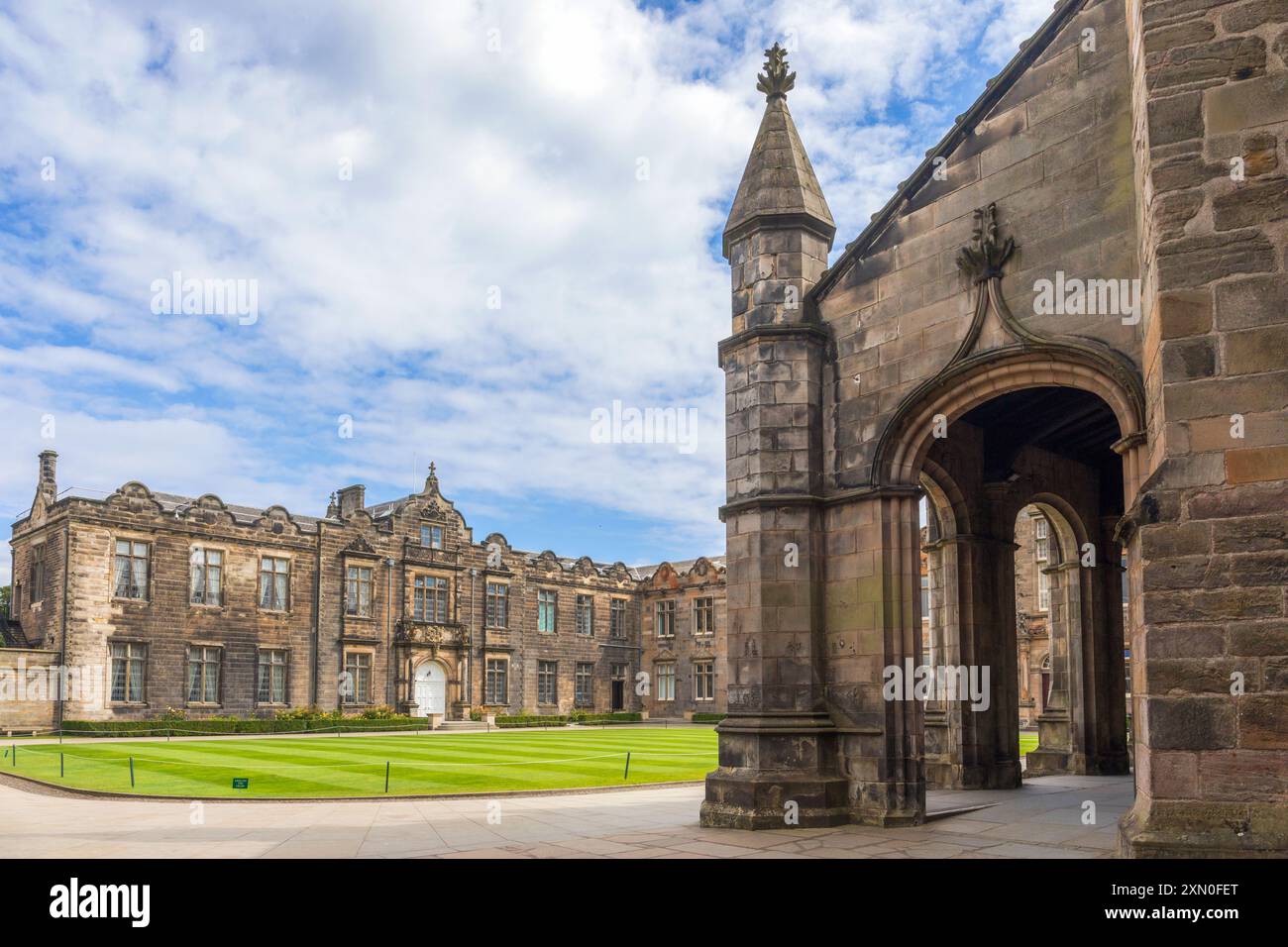 Lower College Hall e St Salvatores College, St Andrews University, Fife, Scozia, Regno Unito Foto Stock