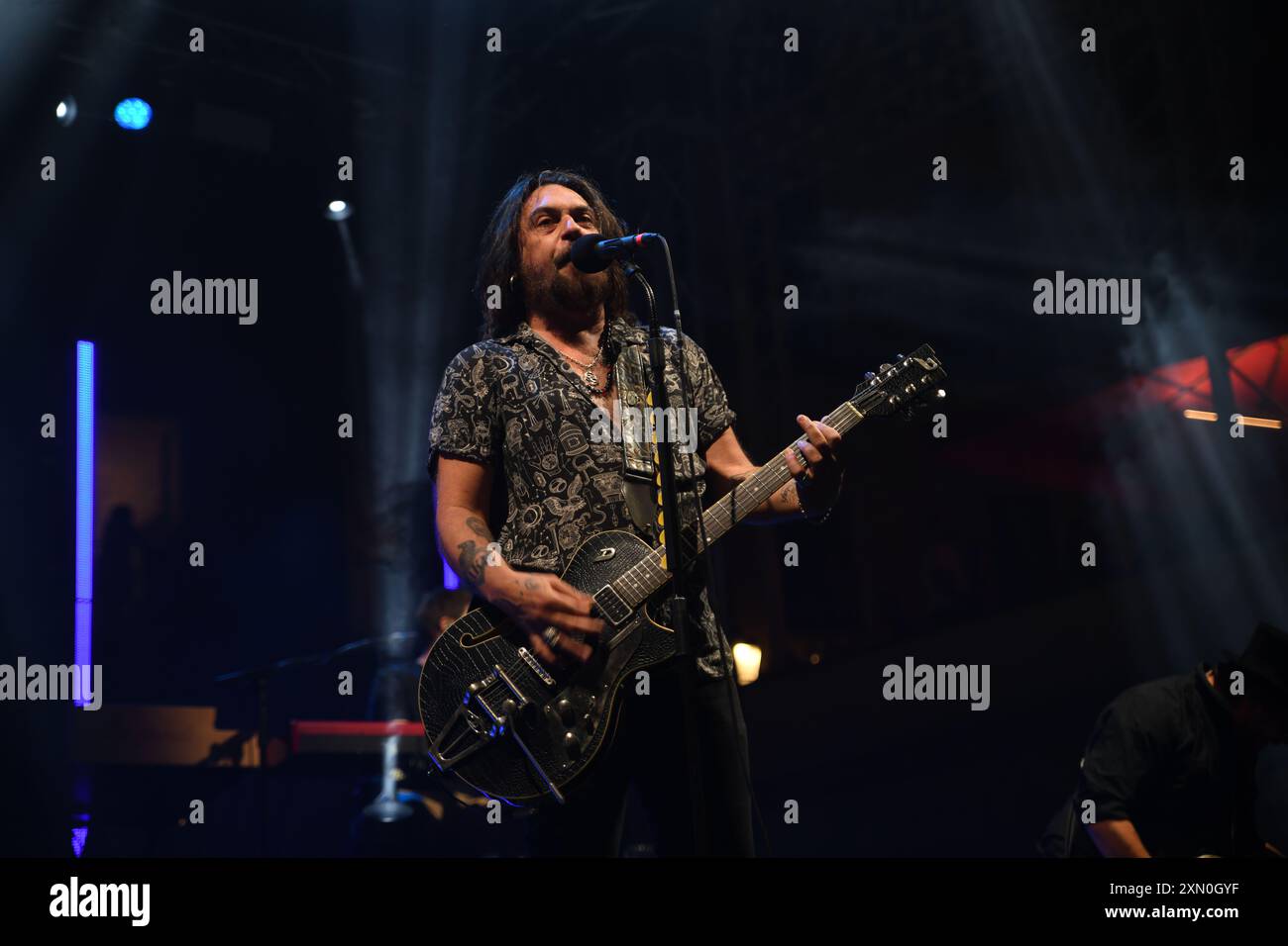 30 luglio 2024, Vallo della Lucania, Italia: Il gruppo rock e pop italiano le vibrazioni si esibisce dal vivo a Vallo della Lucania, Salerno, Italia per il loro ''Summer Tour 2024' (Credit Image: © Mariano Montella/Pacific Press via ZUMA Press Wire) SOLO PER USO EDITORIALE! Non per USO commerciale! Foto Stock