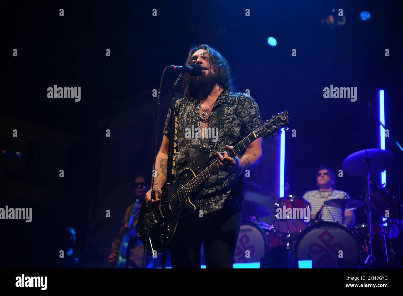 30 luglio 2024, Vallo della Lucania, Italia: Il gruppo rock e pop italiano le vibrazioni si esibisce dal vivo a Vallo della Lucania, Salerno, Italia per il loro ''Summer Tour 2024' (Credit Image: © Mariano Montella/Pacific Press via ZUMA Press Wire) SOLO PER USO EDITORIALE! Non per USO commerciale! Foto Stock