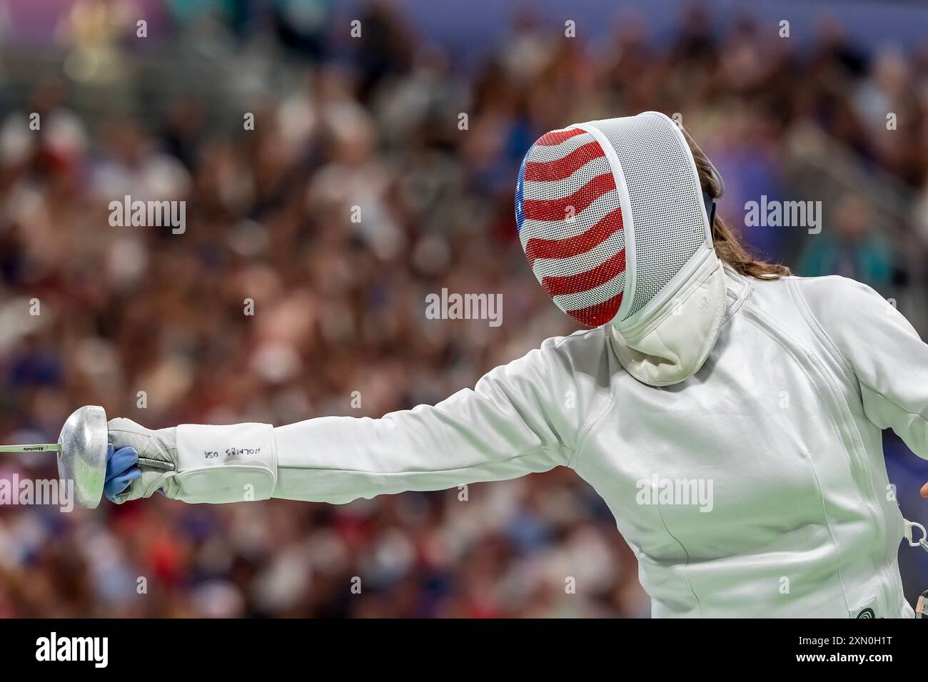 Parigi, Ile de France, Francia. 30 luglio 2024. Hadley Husisian (USA) del Team United States gareggia alla Fencing Women's Epee Team Table of 8 al Grand Palais durante le Olimpiadi estive di Parigi 2024 a Parigi, Francia. (Credit Image: © Walter Arce/ZUMA Press Wire) SOLO PER USO EDITORIALE! Non per USO commerciale! Foto Stock