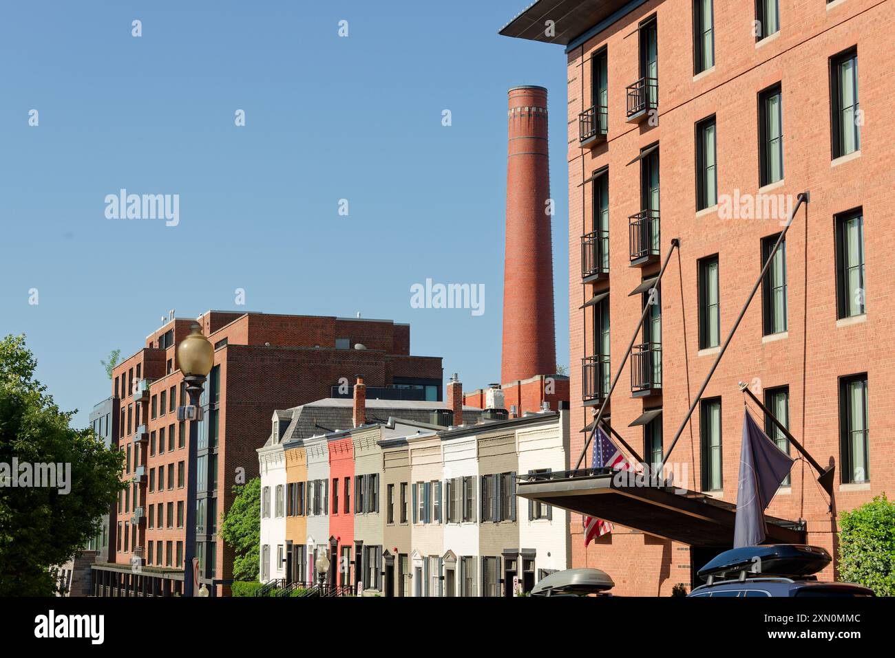 Il quartiere di Georgetown, Washington DC, uno storico camino in mattoni del patrimonio industriale. Foto Stock