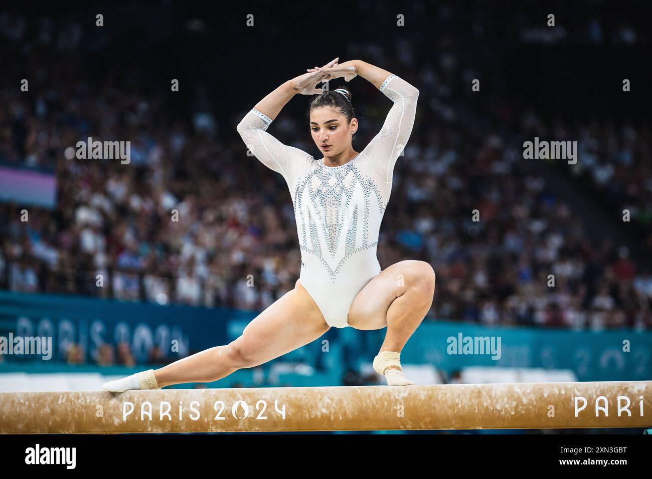 PARIGI, IF - 30.07.2024: GINNASTICA ARTISTICA FEMMINILE OLIMPIADI - ginnastica Artistica - Olimpiadi di Parigi 2024 - finale a squadre femminile tenutasi all'Arena Bercy, a Parigi, Francia, questo martedì (30). Nella foto, Manila Esposito (ITA) (foto: Luca Castro/Fotoarena) Foto Stock