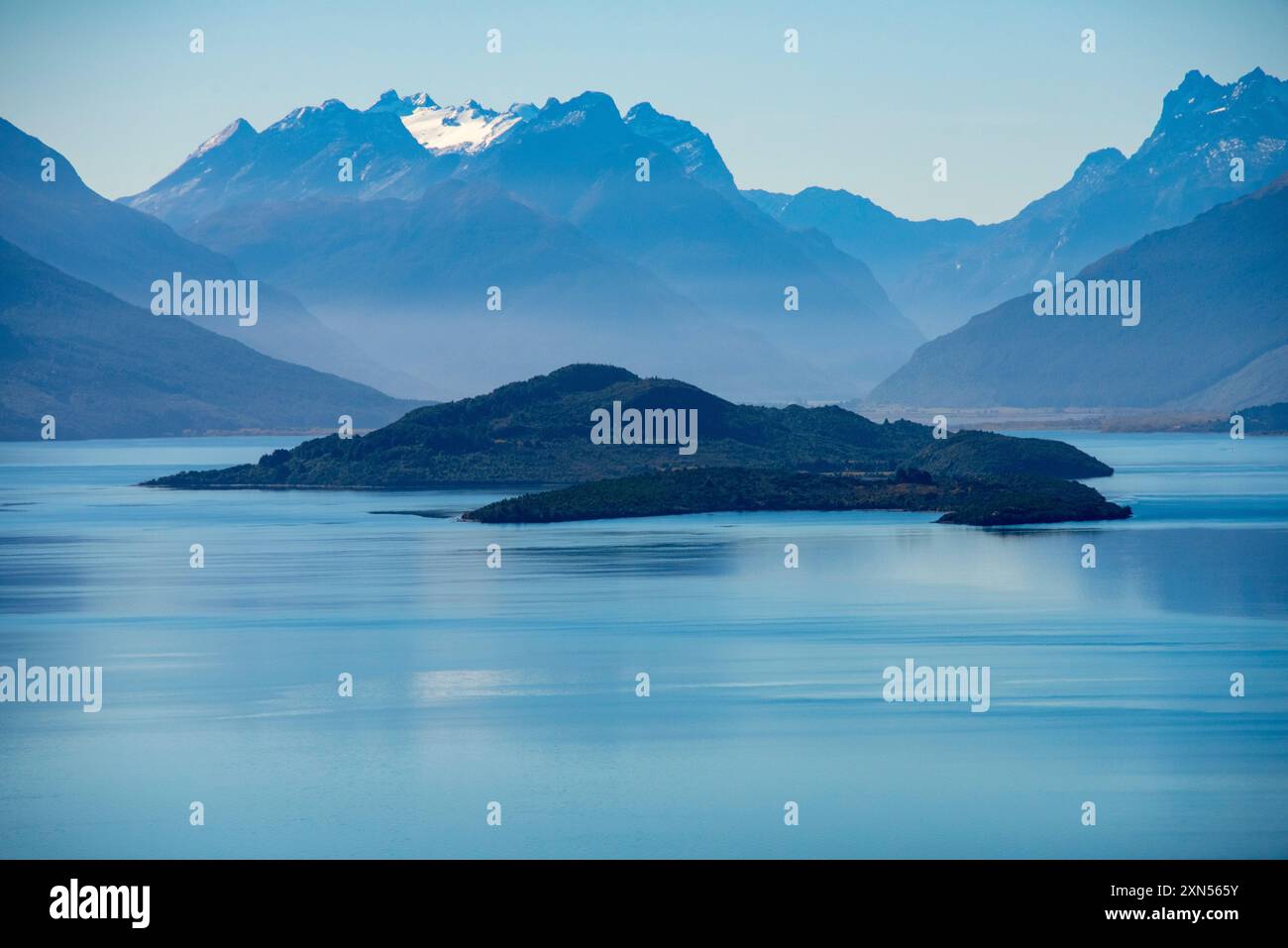 Pigeon e Pig Island sul Lago Wakatipu - nuova Zelanda Foto Stock