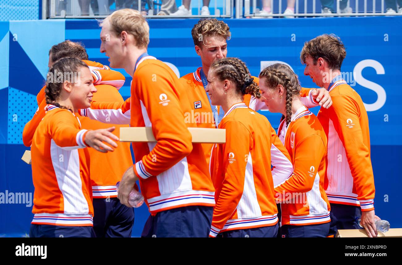 PARIGI - i rematori olandesi delle doppie scudi maschili e femminili al torneo olimpico di canottaggio durante i giochi estivi nella capitale francese. ANP IRIS VAN DEN BROEK Foto Stock