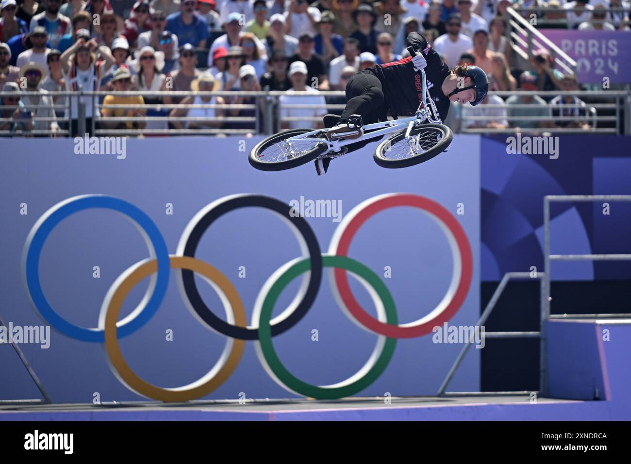 Versailles, Francia. 31 luglio 2024. Olympia, Parigi 2024, Ciclismo, BMX, Freestyle, uomini, finale, Kieran Reilly dalla Gran Bretagna in azione. Credito: Sina Schuldt/dpa/Alamy Live News Foto Stock