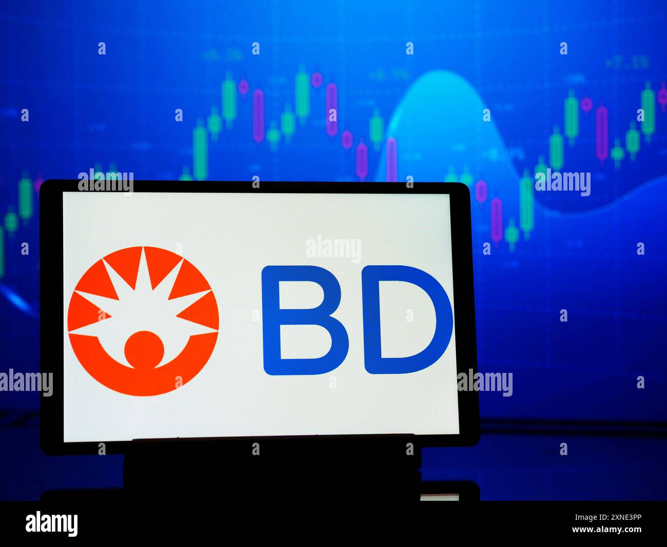 In questa illustrazione fotografica, un logo Becton, Dickinson and Company (BD) visualizzato su un tablet. Foto Stock