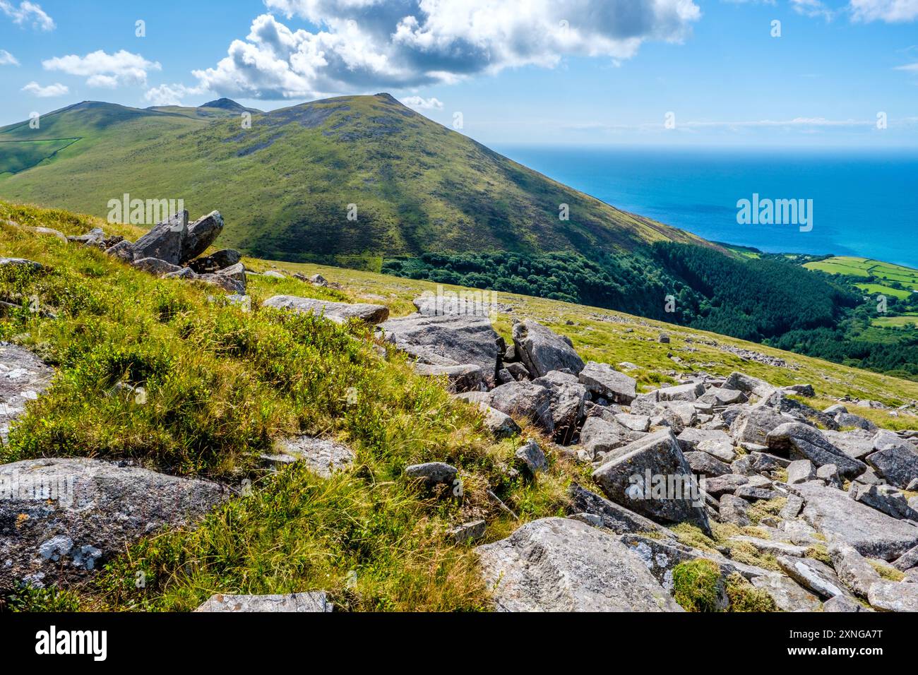 Le colline di Gyrn DDU e Gyrn Goch sulla penisola di Lleyn / Llyn nel Gwynedd, Galles del Nord Foto Stock