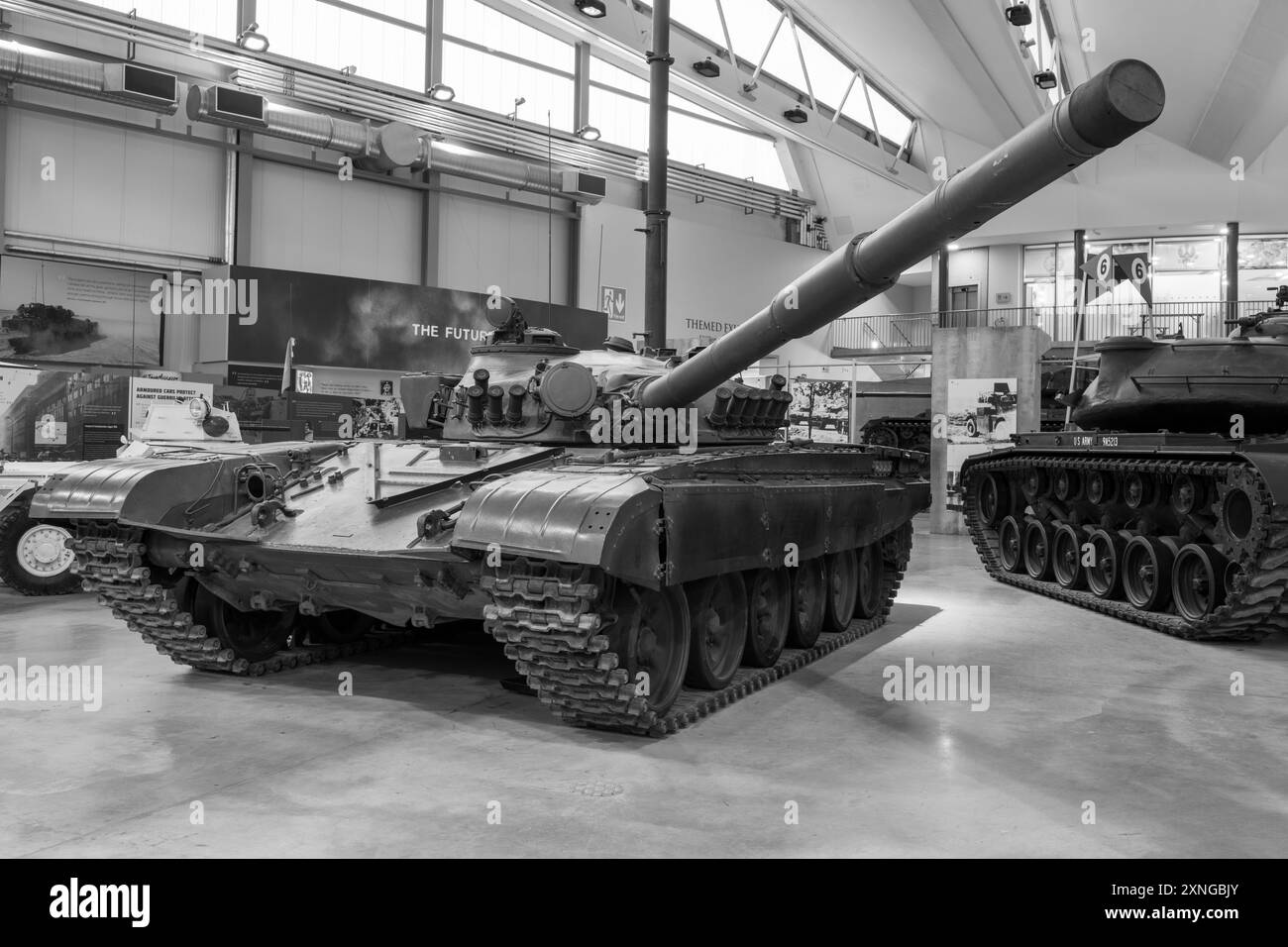 Bovington.Dorset.Regno Unito. 25 febbraio 2024.Un carro armato T-72 Main Battle è in mostra al Museo del carro armato nel Dorset Foto Stock