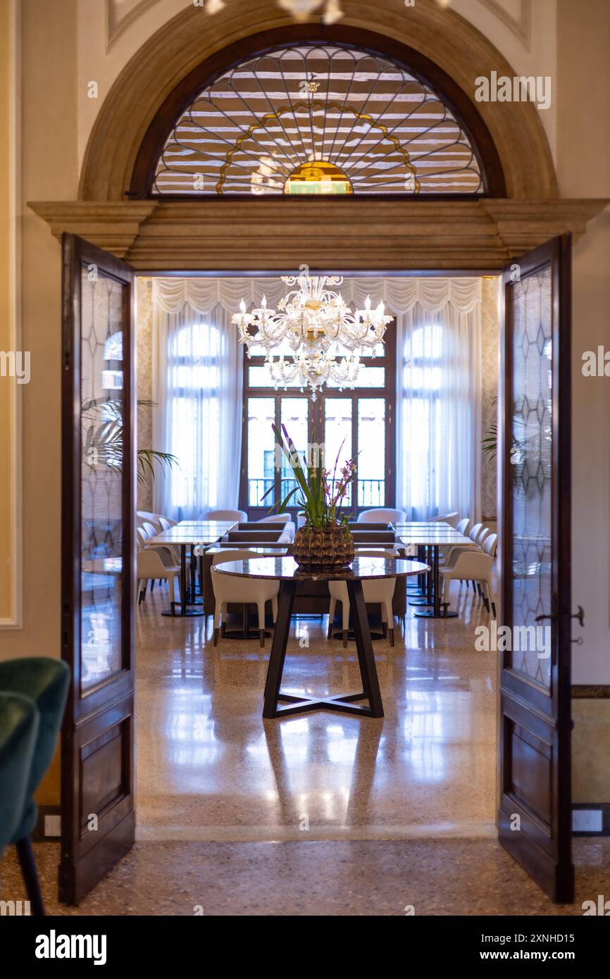 Sala da pranzo Palazzo Keller Venezia Italia Foto Stock