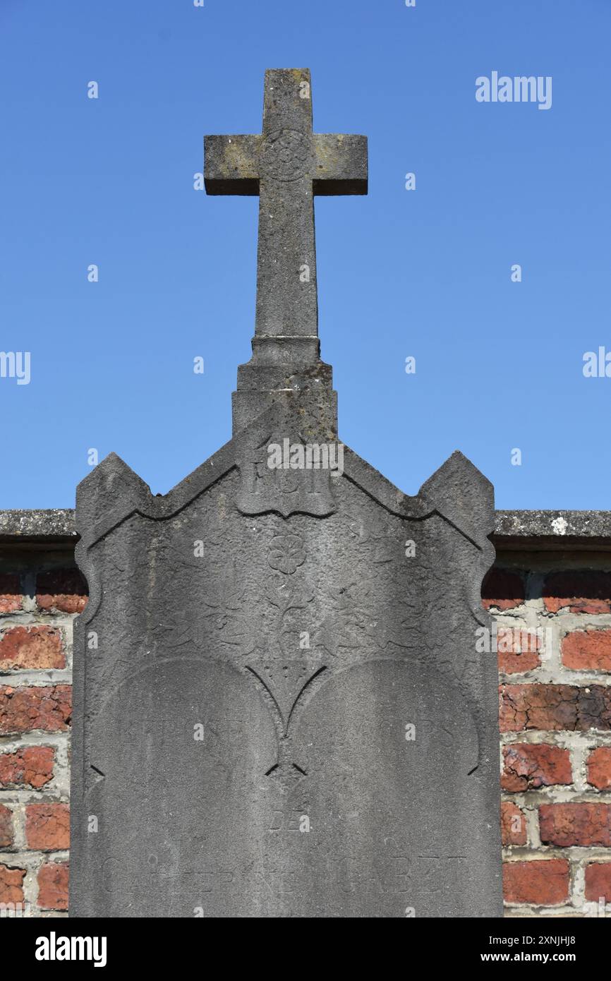 Une croix ancienne en pierre, Francia Foto Stock