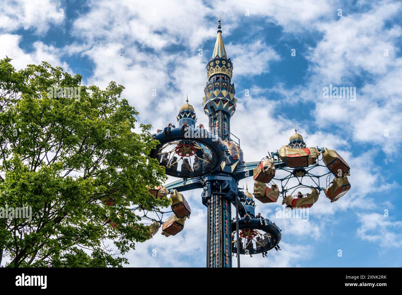 Tivoli, Vergnügungspark, Karusell, Kopenhagen Foto Stock