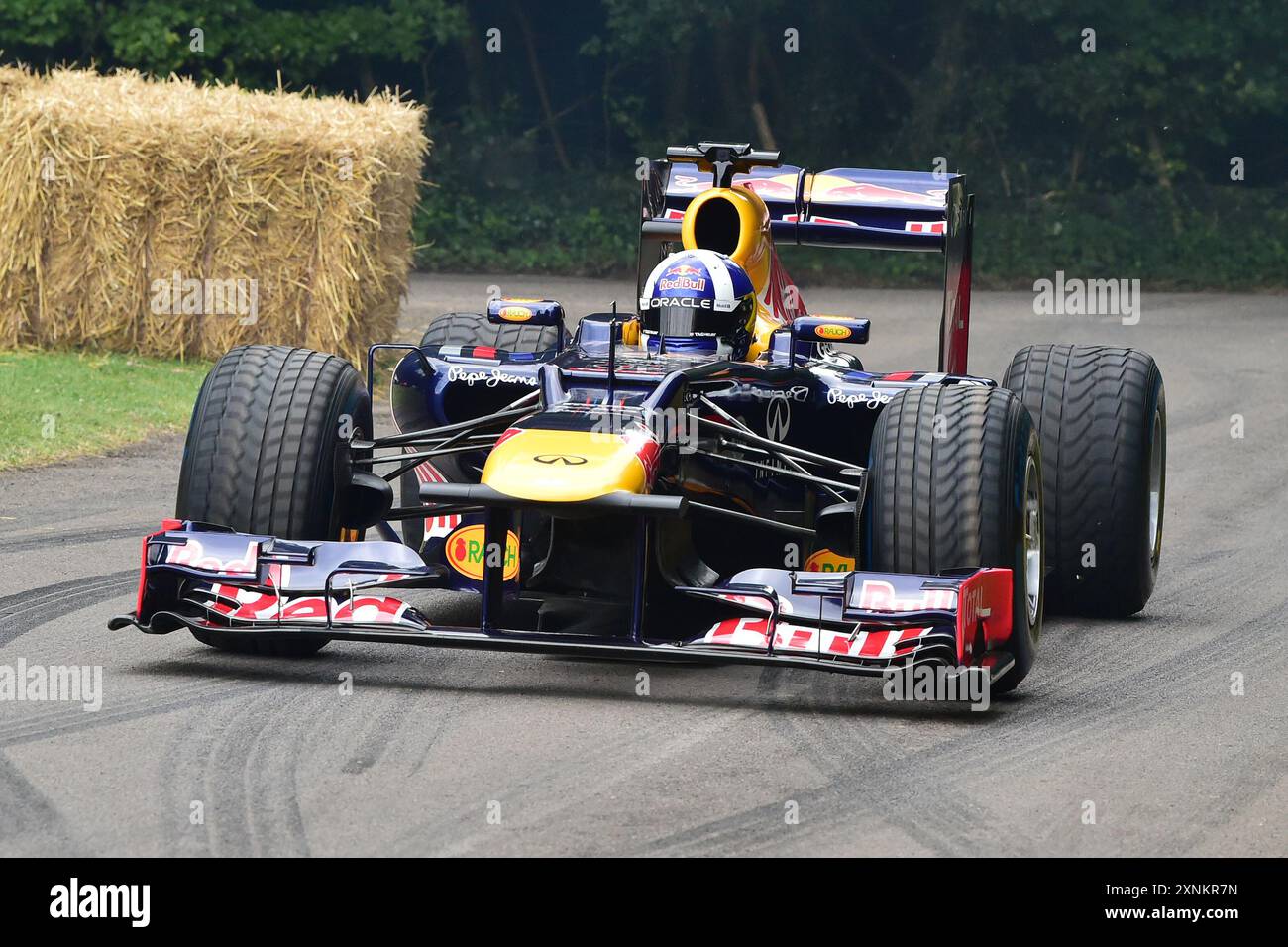 David Coulthard, Red Bull Racing-Renault RB8, vent'anni di Red Bull Racing, un'aggiunta relativamente recente all'arena di Formula 1 che hanno avuto a che fare con Foto Stock