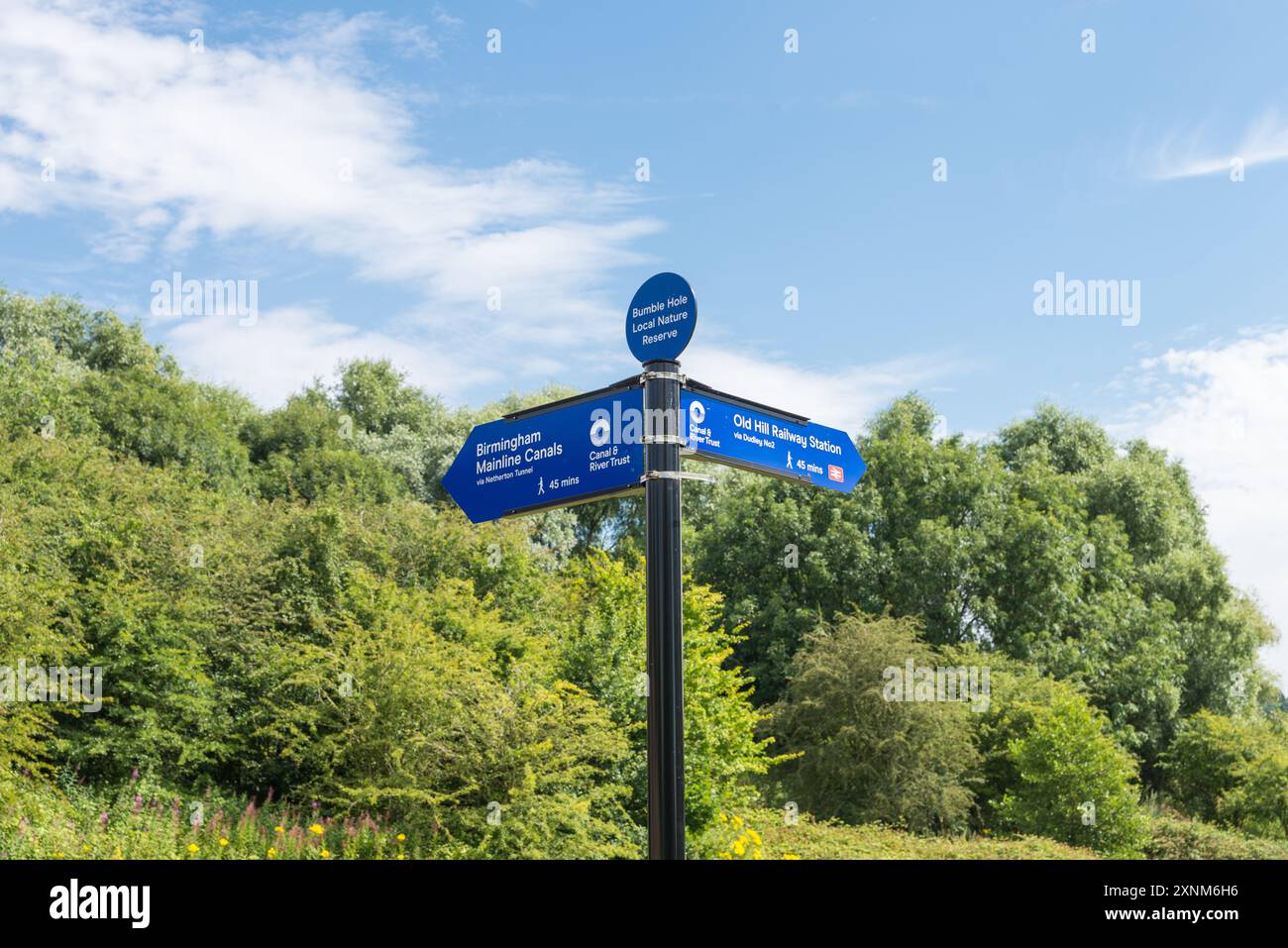 Indicazioni per Canal and River Trust presso Bumble Hole Local Nature Reserve vicino a Dudley, West Midlands Foto Stock