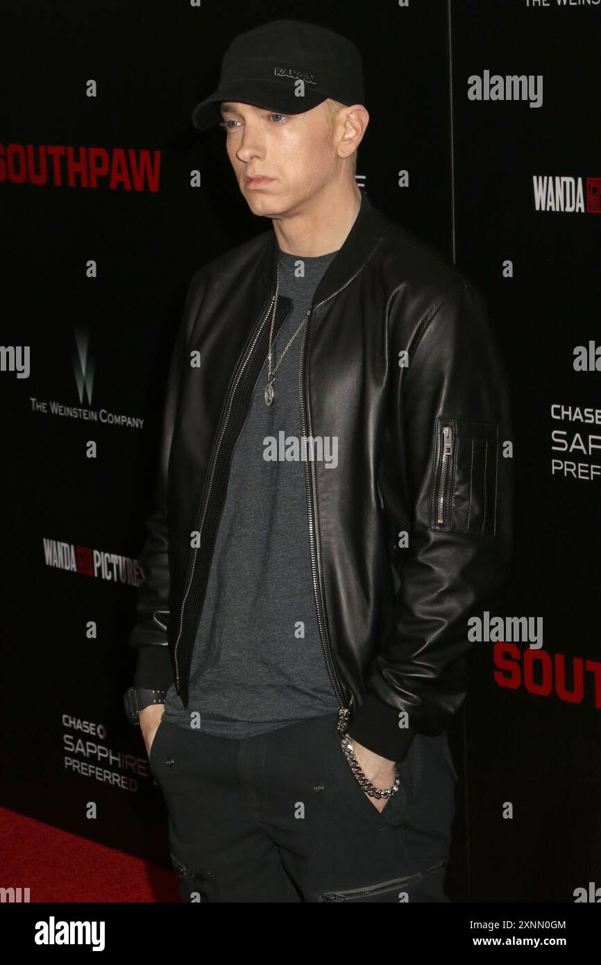 Eminem partecipa alla prima di "Southpaw" all'AMC Lincoln Square di New York. Foto Stock