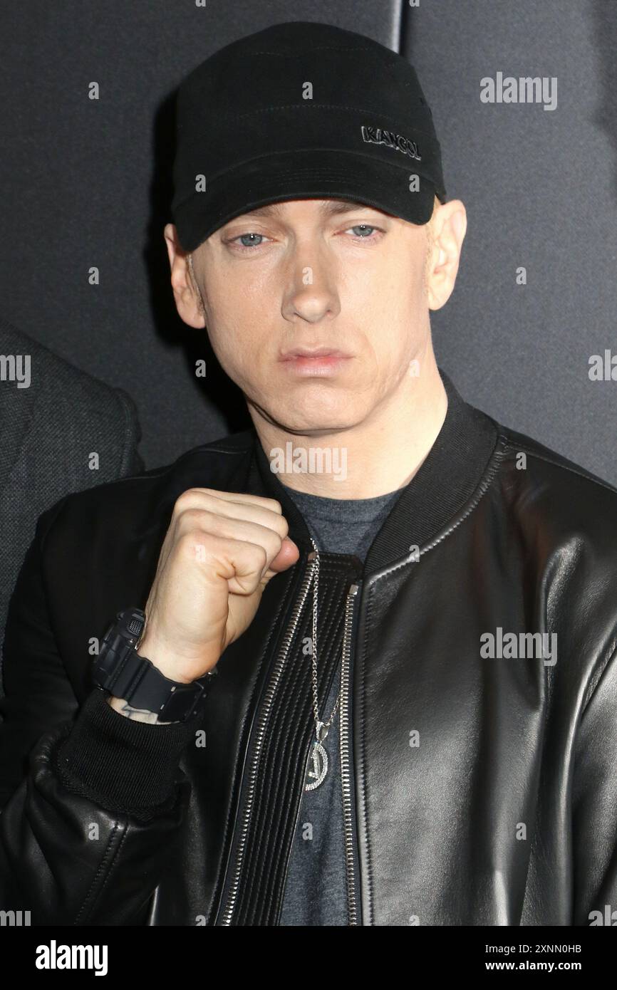 Eminem partecipa alla prima di "Southpaw" all'AMC Lincoln Square di New York. Foto Stock