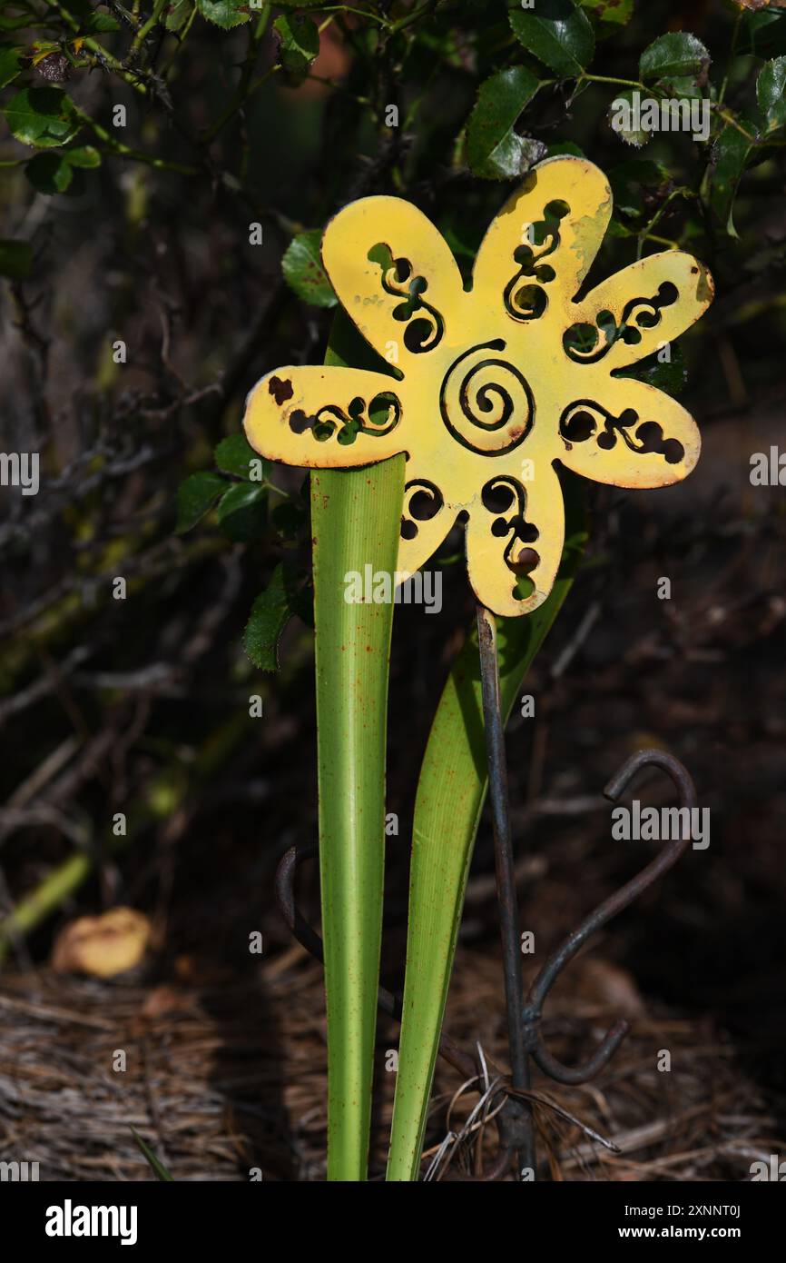 Arte metal nel Ridgeland Wildflower Field, Ridgeland, Mississippi. Foto Stock