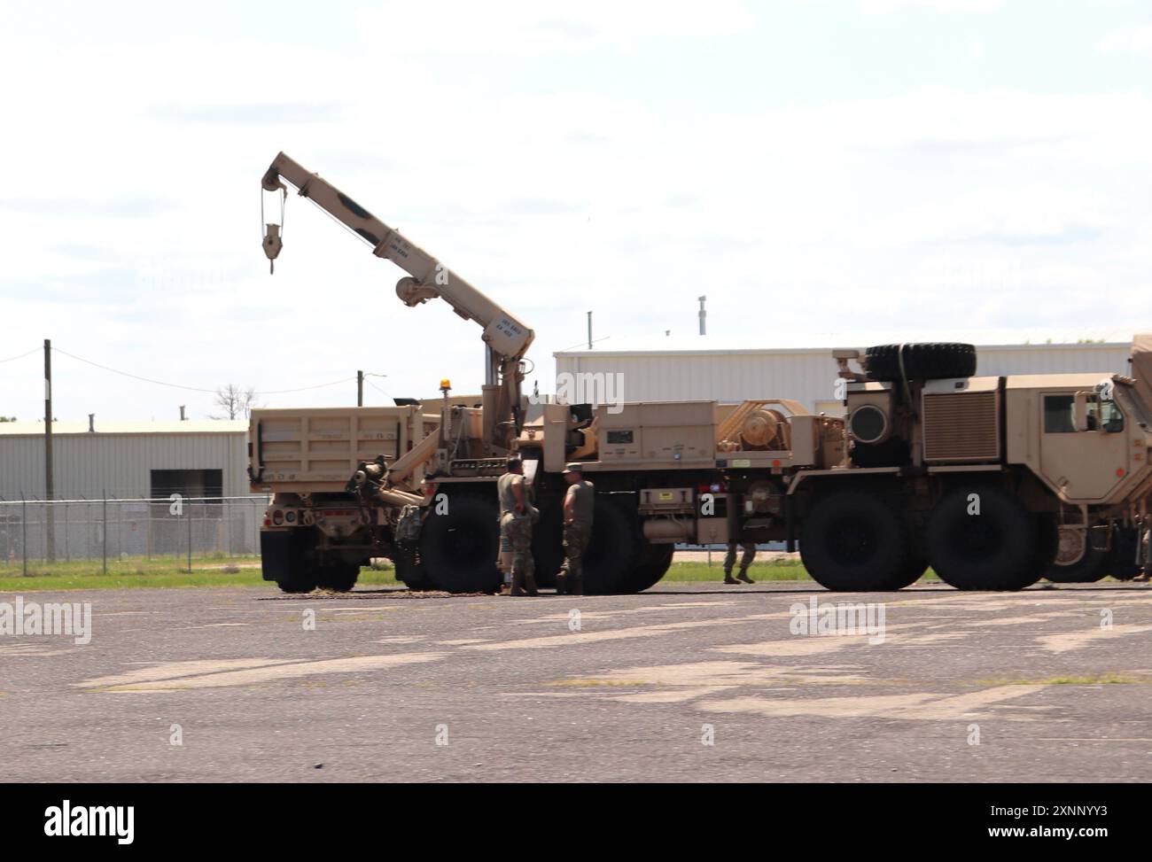 Le operazioni di addestramento per la 87th Training Division's Warrior Exercise (WAREX) 87-24-02 sono mostrate a Fort McCoy, Wisconsin, il 25 luglio 2024. Durante la WAREX, centinaia di soldati della riserva dell'esercito stanno completando l'addestramento in compiti di guerriero, operazioni di convoglio, addestramento alle armi e molto altro ancora. Il motto di Fort McCoy è essere “The Total Force Training Center”. Il posto supporta la riserva dell'esercito, la Guardia nazionale, il servizio attivo e altri membri di servizio di tutti i servizi. (Foto dell'esercito degli Stati Uniti di Scott Sturkol, ufficio affari pubblici di Fort McCoy) Foto Stock