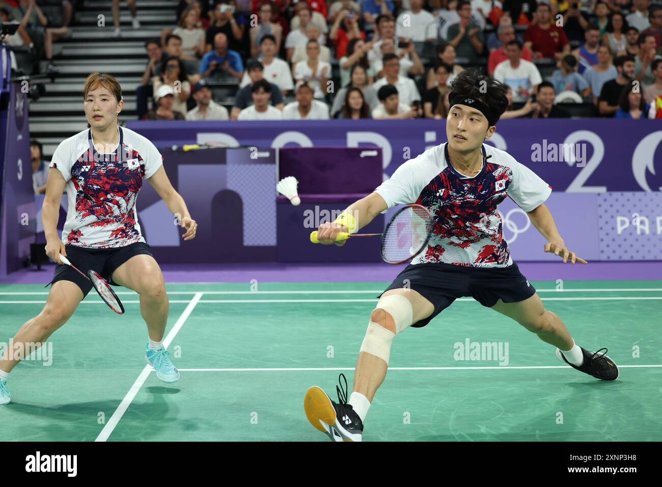 Parigi, Francia. 1 agosto 2024. Kim Won ho (R)/Jeong Na Eun della Corea del Sud gareggiano durante la semifinale di doppio misto di badminton contro Seo Seung Jae/hae Yu Jung della Corea del Sud ai Giochi Olimpici di Parigi 2024 a Parigi, Francia, 1 agosto 2024. Crediti: Chen Bin/Xinhua/Alamy Live News Foto Stock