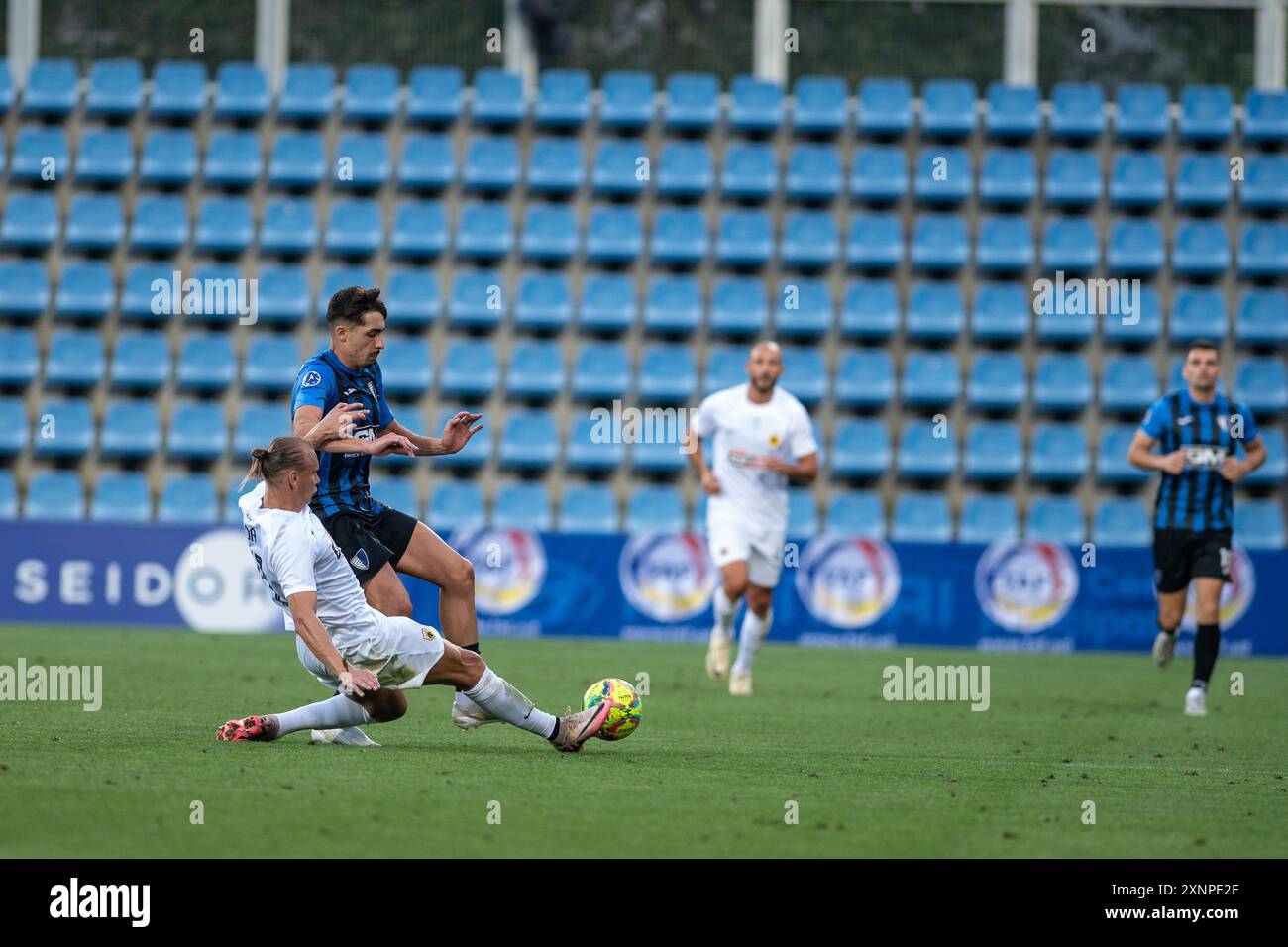 Andorra la Vella, Andorra : 18 luglio 2024 : giocatori in azione durante il secondo turno di qualificazione - 2a tappa della UEFA Europa Conference League Qualificat Foto Stock
