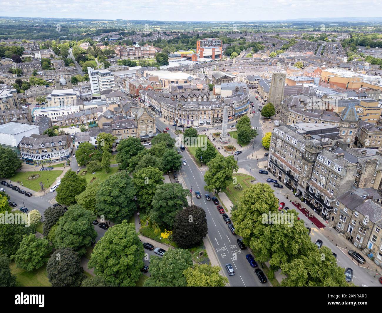 Edifici vittoriani in Prospect Square, quartiere Montpellier, Harrogate, North Yorkshire, Inghilterra Foto Stock