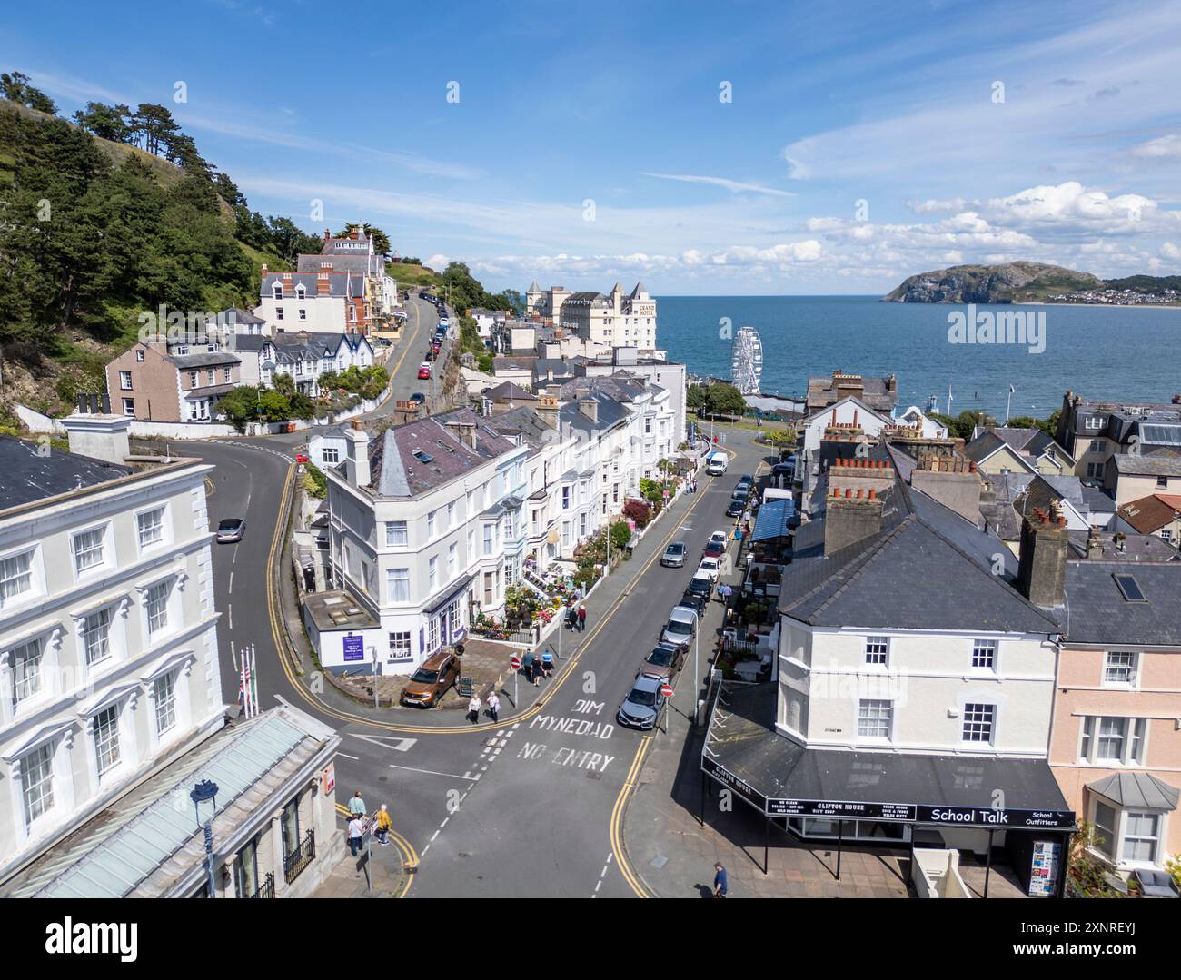 Church Walks Street grande architettura a Llandudno, Galles del Nord, Regno Unito Foto Stock