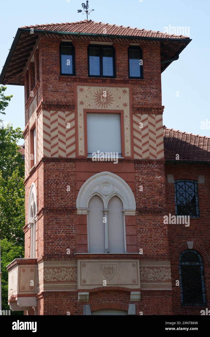 Castello Pozzi, storico castello di Milano, Lombardia, Italia, vicino a Citylife Foto Stock