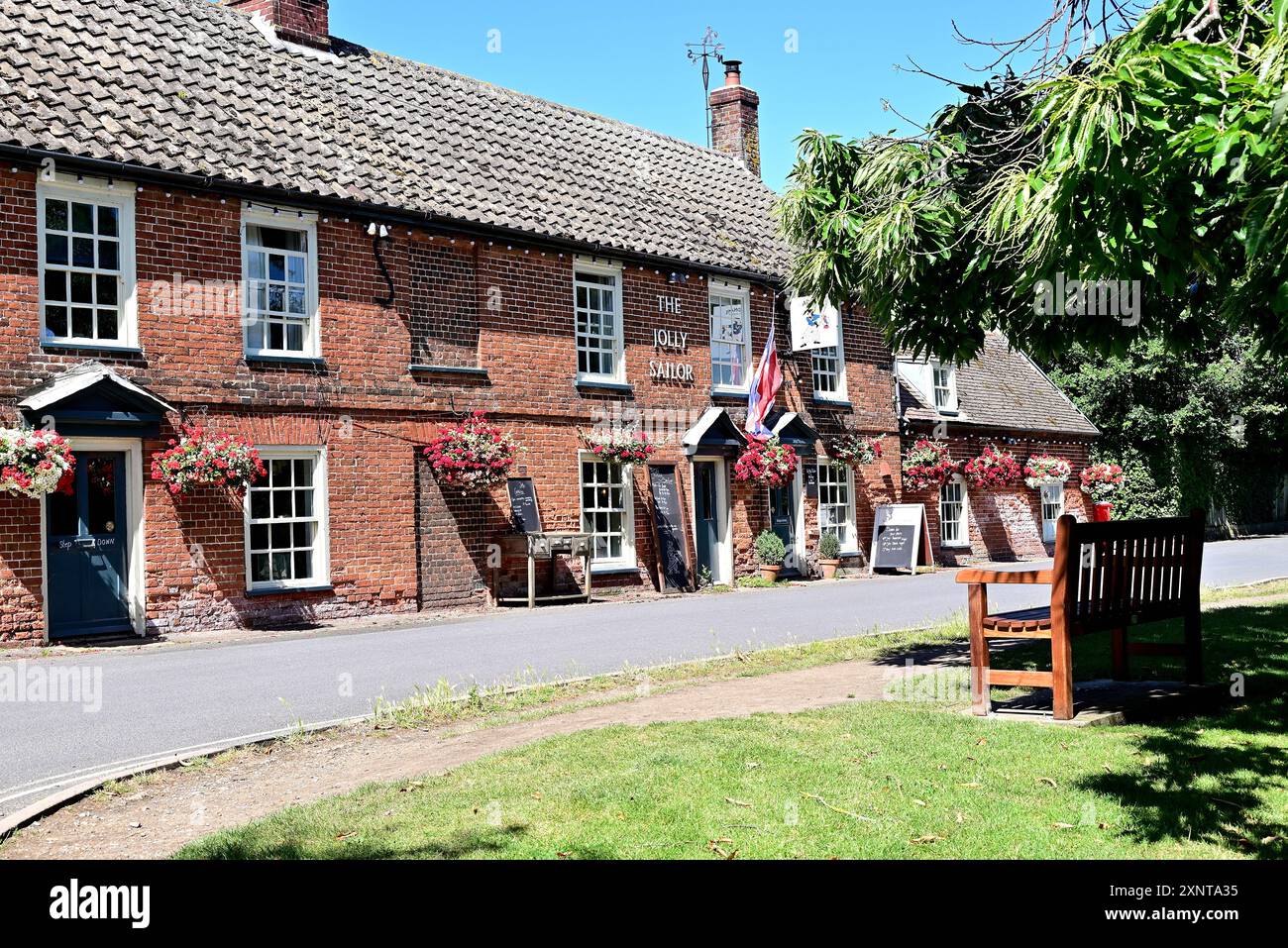 Nel Regno Unito - The Jolly Sailor Public House, Orford, Sussex, UK, Sussex, REGNO UNITO Foto Stock